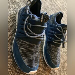 Adidas tubular NWT men’s 8.5